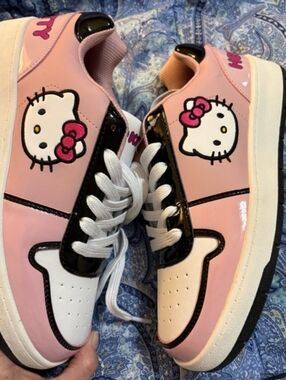 Sanrio Hello Kitty Pink, White & Black Sneakers size 11 women's NEW without box